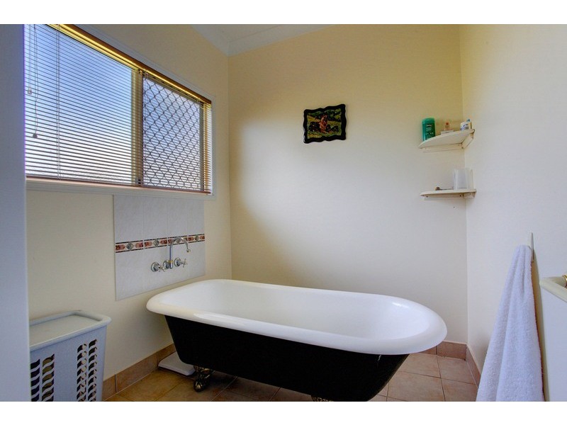 71 Blue Mountain Drive, Bluewater Park QLD 4818