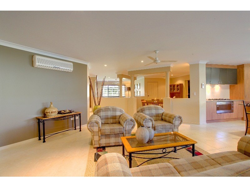 16 Margarita Court, Bushland Beach QLD 4818