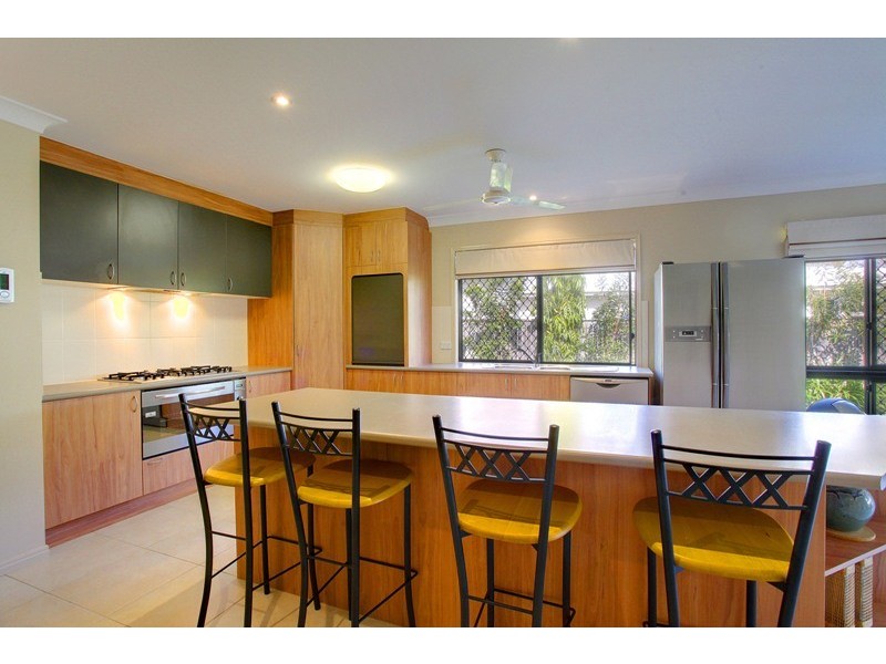 16 Margarita Court, Bushland Beach QLD 4818