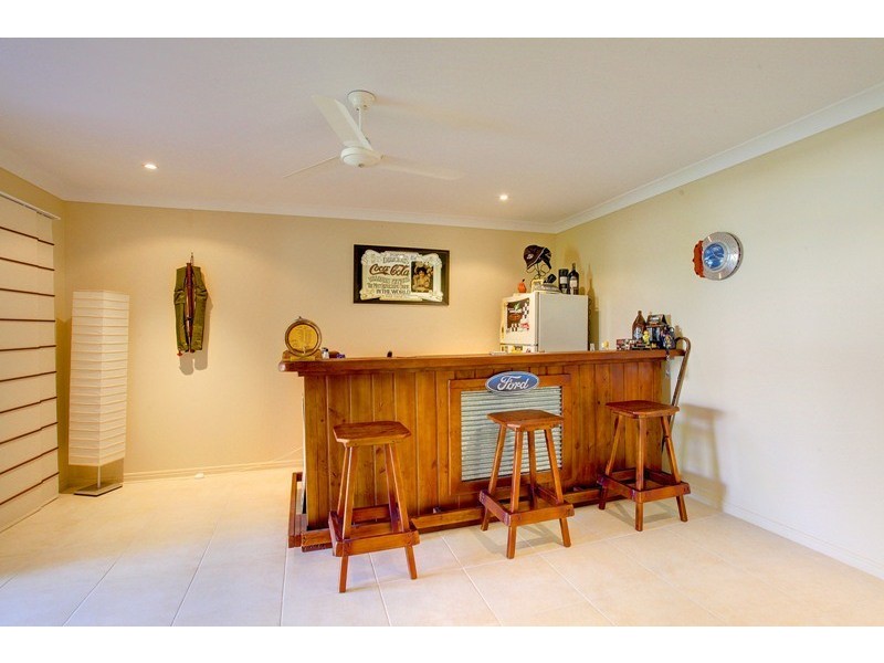 16 Margarita Court, Bushland Beach QLD 4818