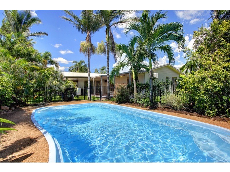 23 Leila Ave, Rasmussen QLD 4815