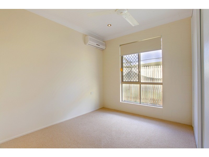 23 Leila Ave, Rasmussen QLD 4815