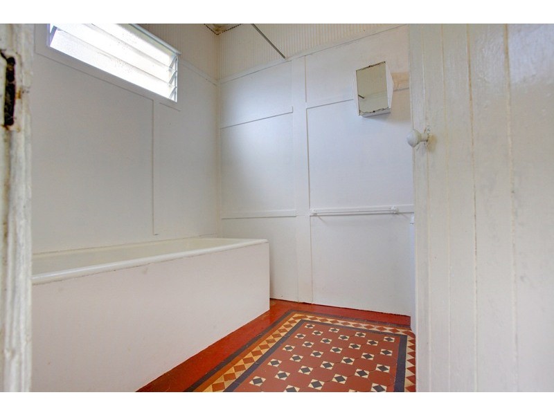 65 Carmody Street, Hermit Park QLD 4812