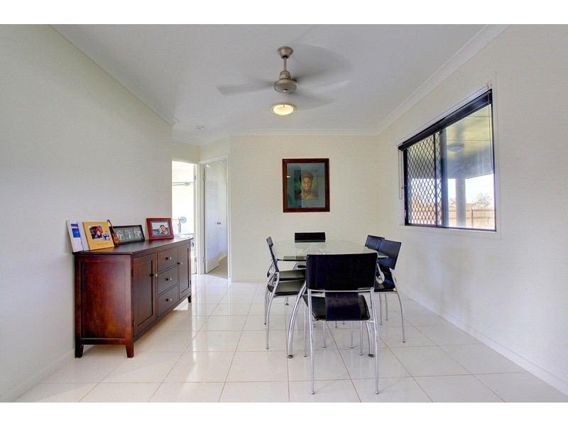 14 Armistice Street, Burdell QLD 4818