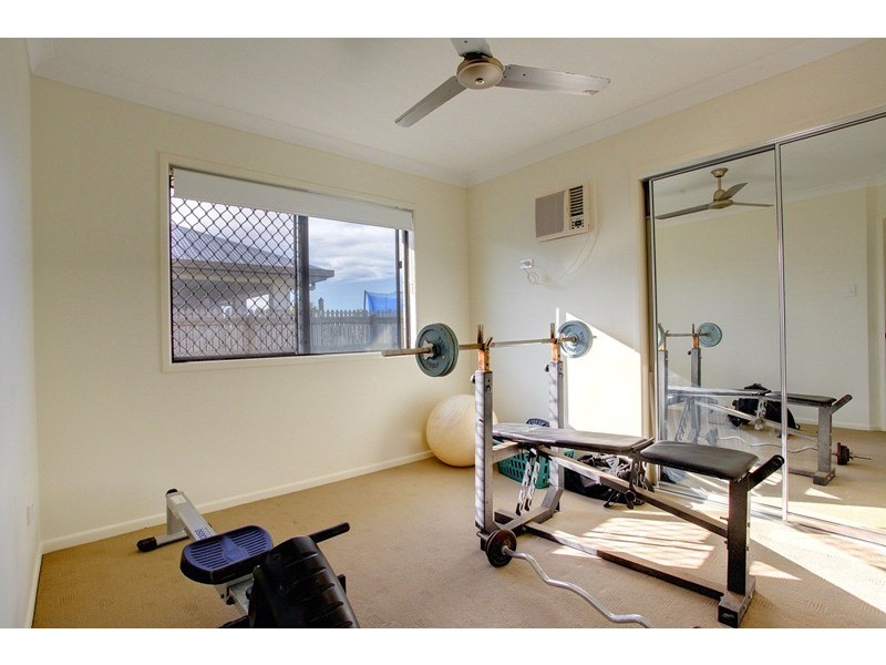 14 Armistice Street, Burdell QLD 4818