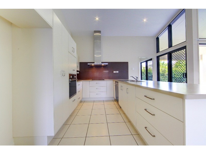 20 Chapple Street, Mount Louisa QLD 4814