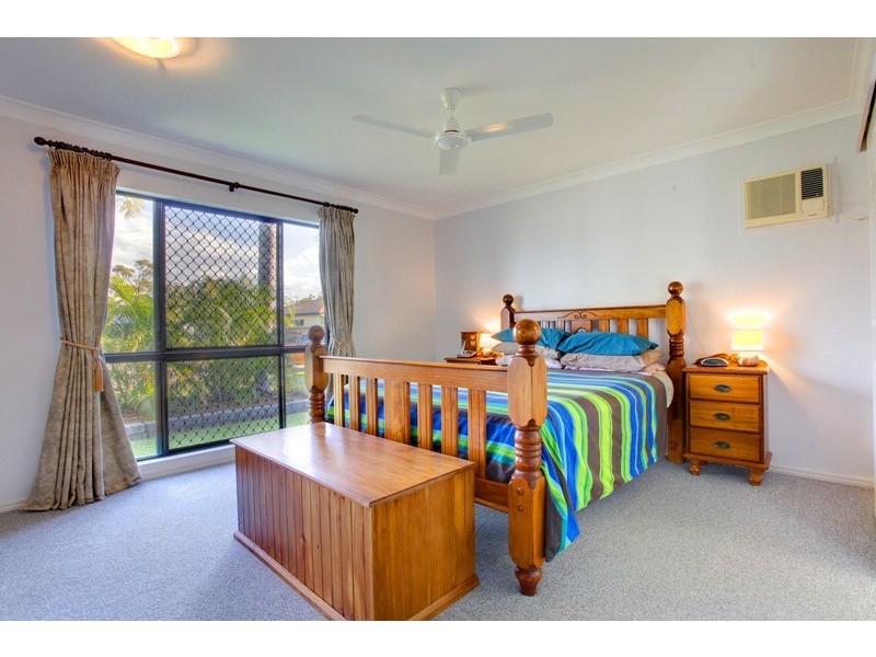 6 Gernika Court, Bushland Beach QLD 4818