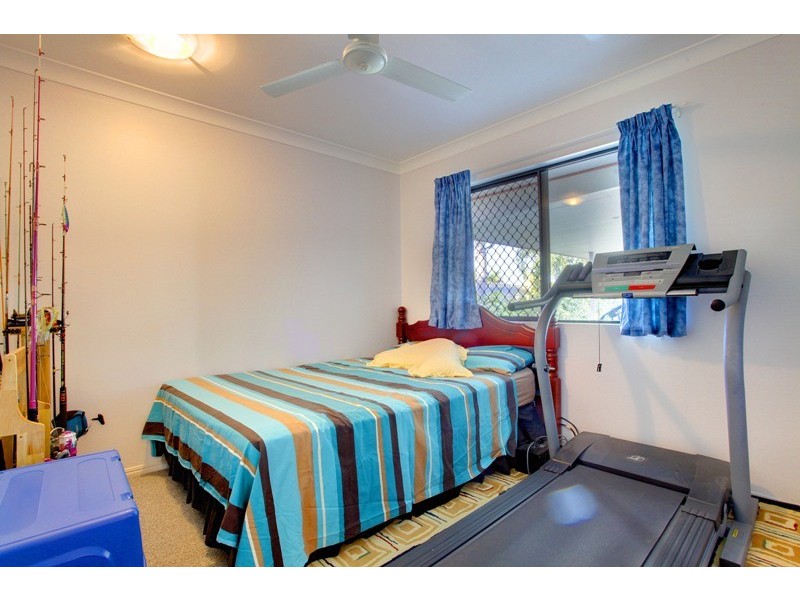 6 Gernika Court, Bushland Beach QLD 4818