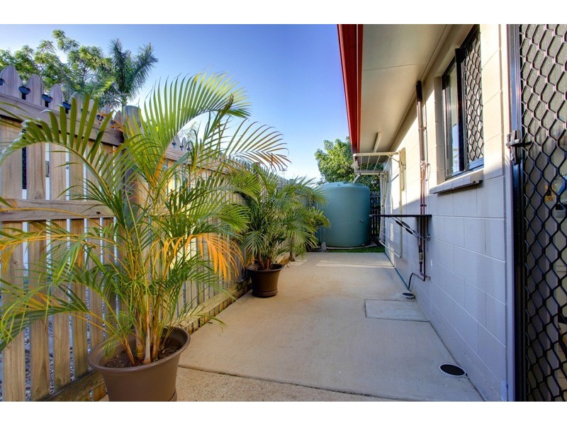 6 Gernika Court, Bushland Beach QLD 4818