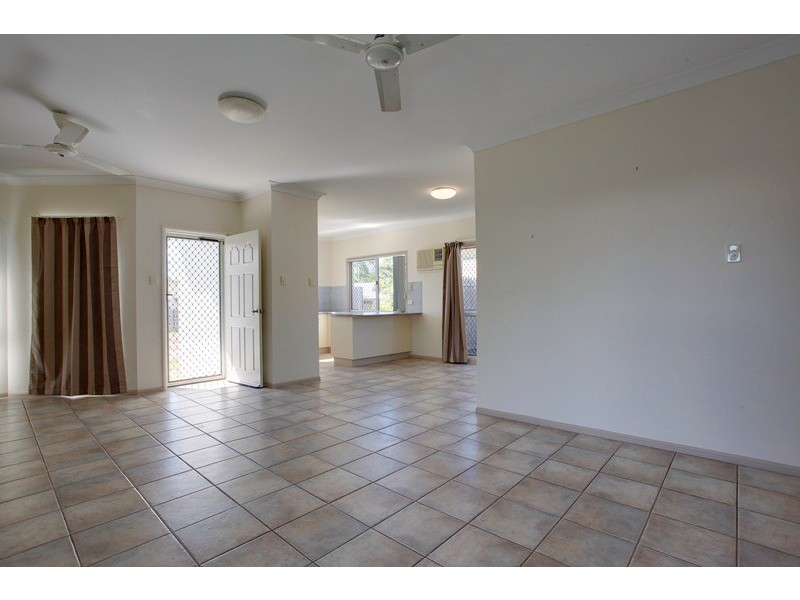 9 Coen Street, Douglas QLD 4814