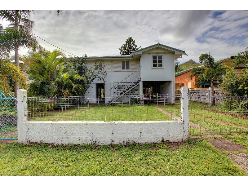 23 Harold Street, West End QLD 4810