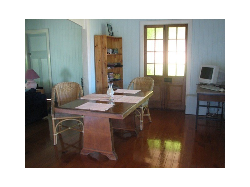 62 Norris Street, Hermit Park QLD 4812