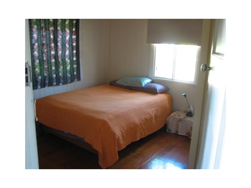 62 Norris Street, Hermit Park QLD 4812