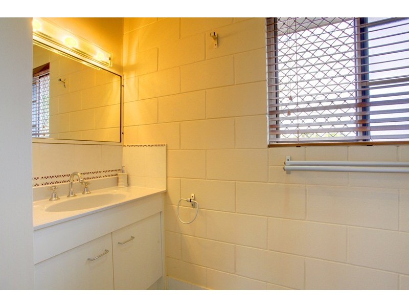 2/53 Love Lane, Mundingburra QLD 4812