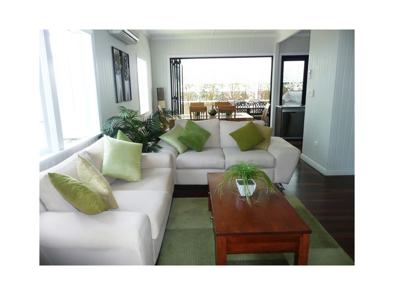 12a Carmody Street, Hermit Park QLD 4812