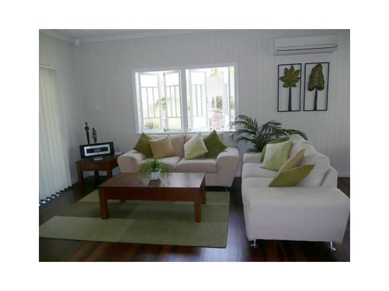 12a Carmody Street, Hermit Park QLD 4812