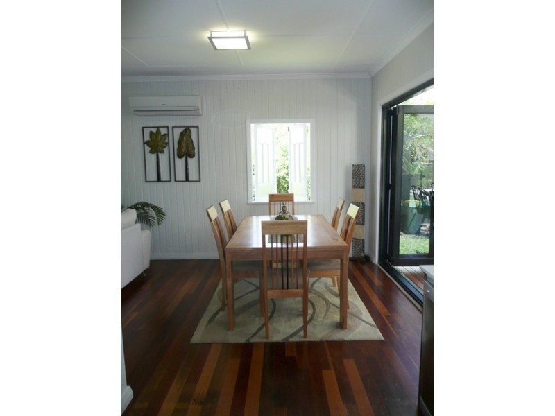 12a Carmody Street, Hermit Park QLD 4812