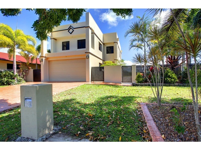 82 Sanctuary Drive, Idalia QLD 4811