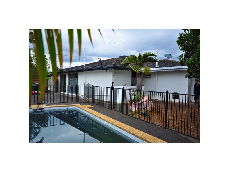 2 Gill Street, Kirwan QLD 4817