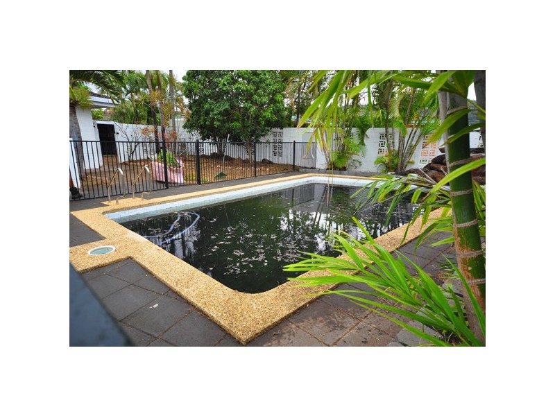 2 Gill Street, Kirwan QLD 4817