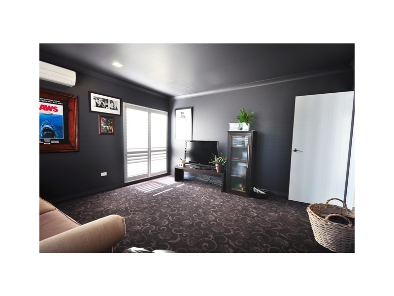 4 Reef Street, Saunders Beach QLD 4818