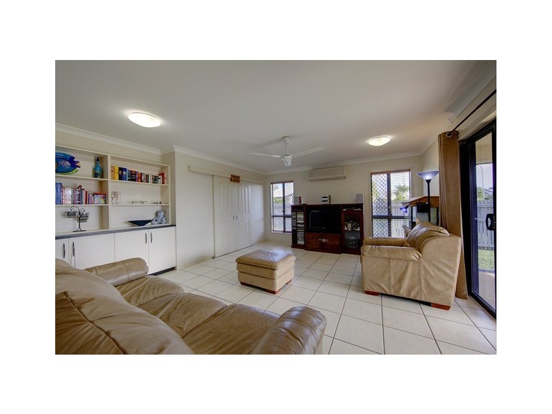 2 Sandplover Circuit, Bohle Plains QLD 4817
