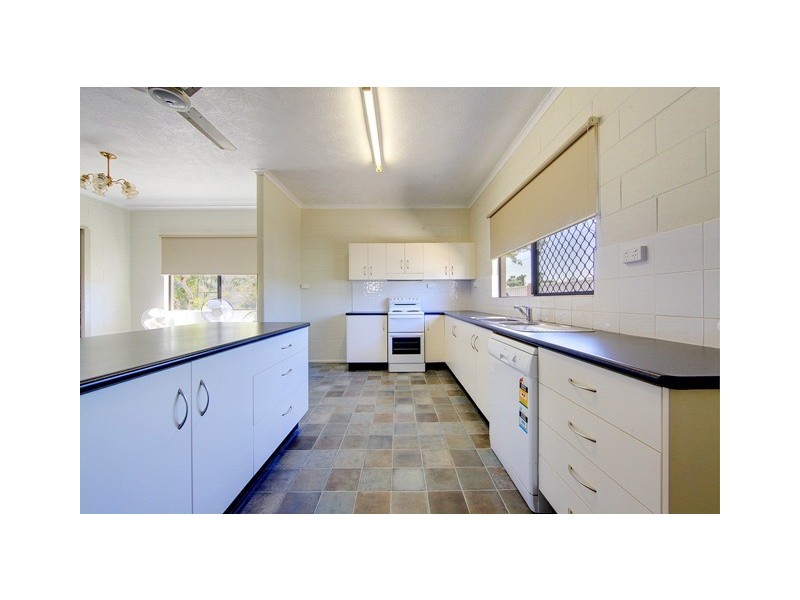 4 Amadio Court, Douglas QLD 4814