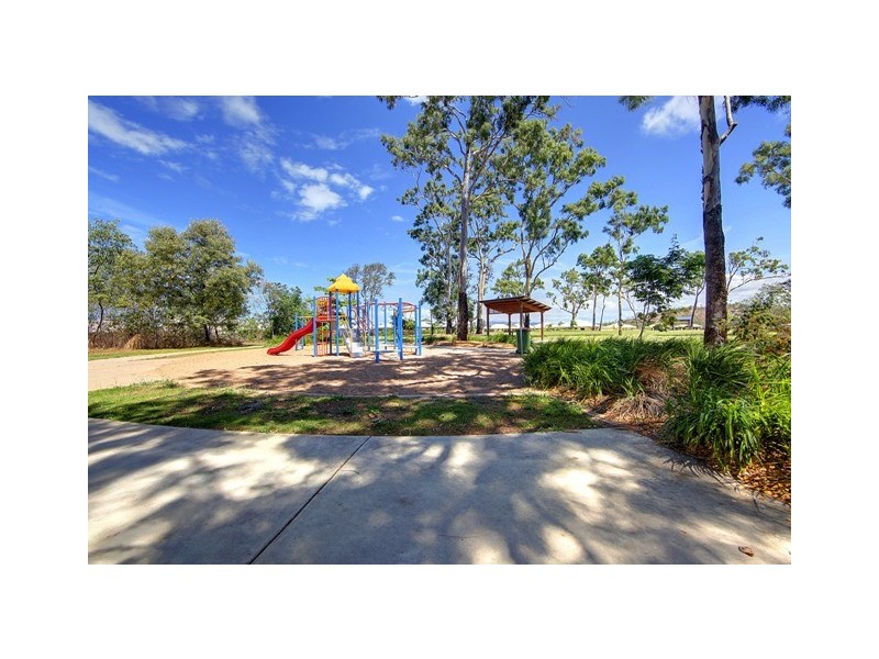 15  Eungella Court, Bushland Beach QLD 4818