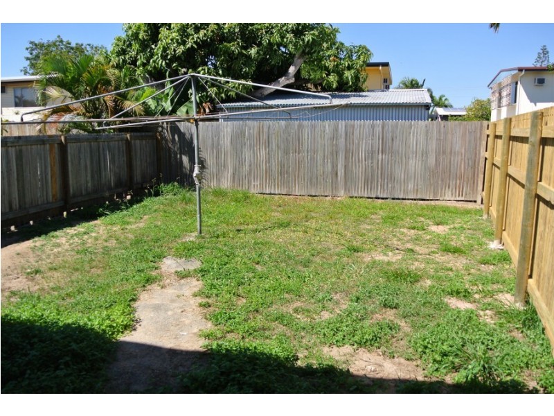 1 and 2 /46 Crocker Street, Kirwan QLD 4817