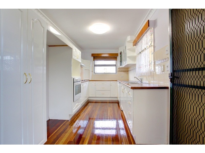 13 Newton Street, Wulguru QLD 4811