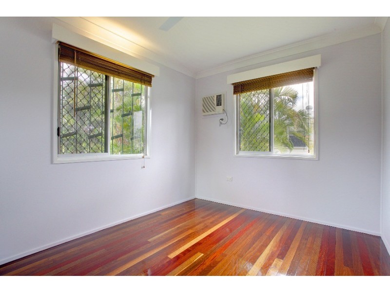 13 Newton Street, Wulguru QLD 4811