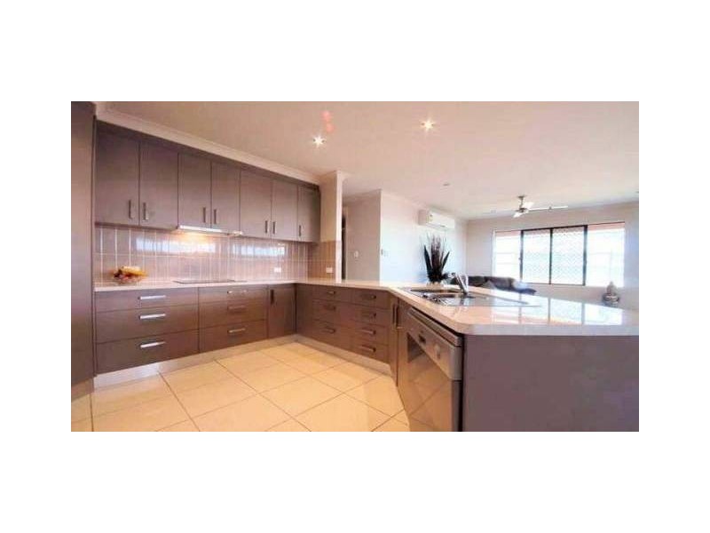 1 Dugong Court, Bushland Beach QLD 4818