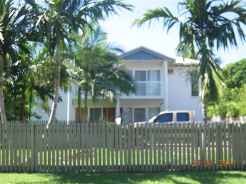 2/3 Anderson Street, Railway Estate QLD 4810