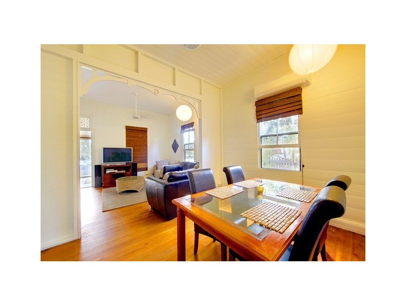 33 Estate Street, West End QLD 4810