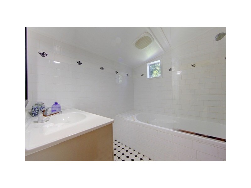 33 Estate Street, West End QLD 4810