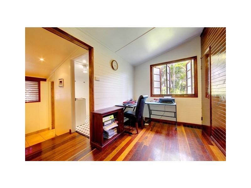 33 Estate Street, West End QLD 4810