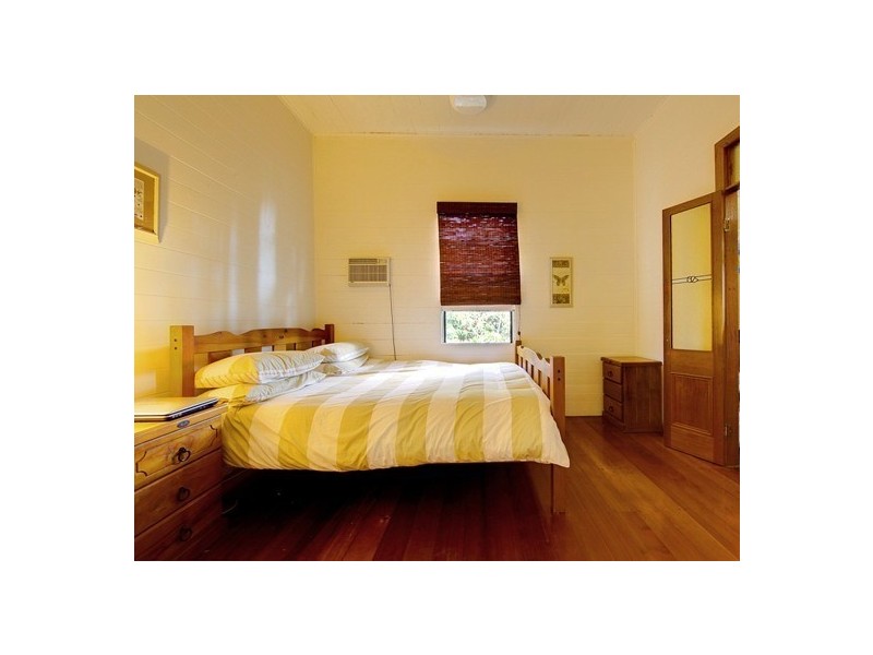 33 Estate Street, West End QLD 4810