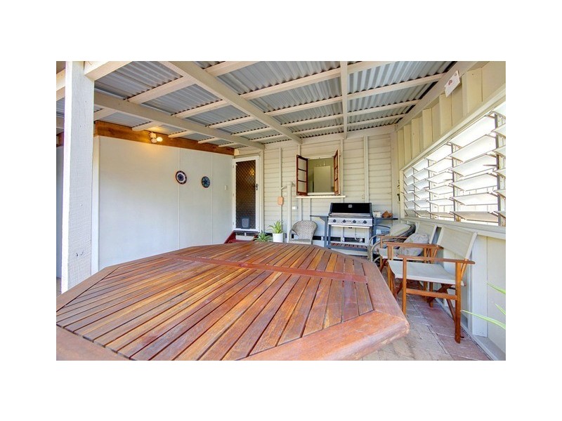 33 Estate Street, West End QLD 4810