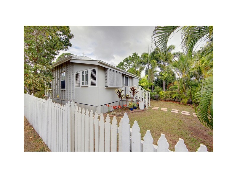 33 Estate Street, West End QLD 4810