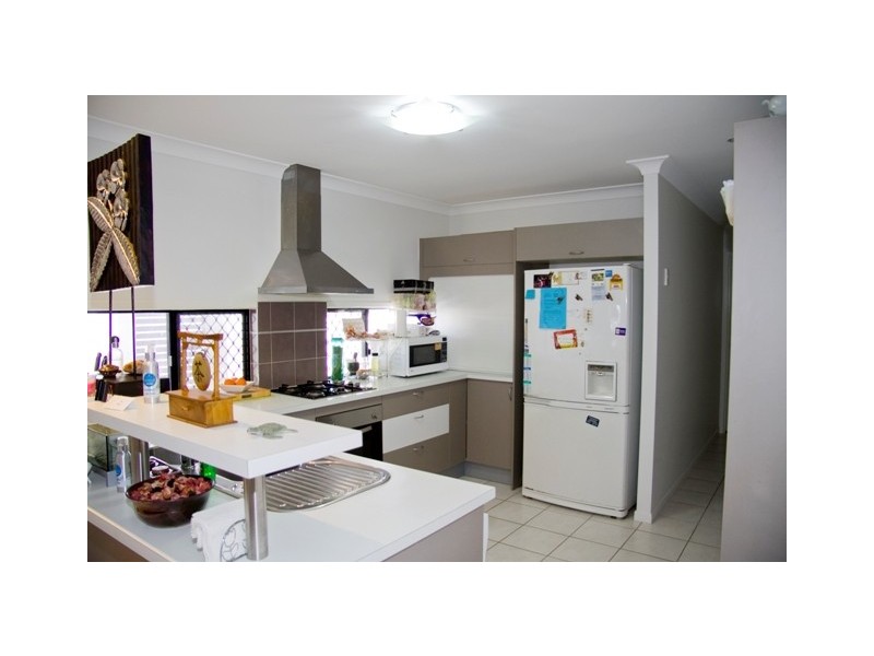 23 Laurie Motti Pde, Kirwan QLD 4817