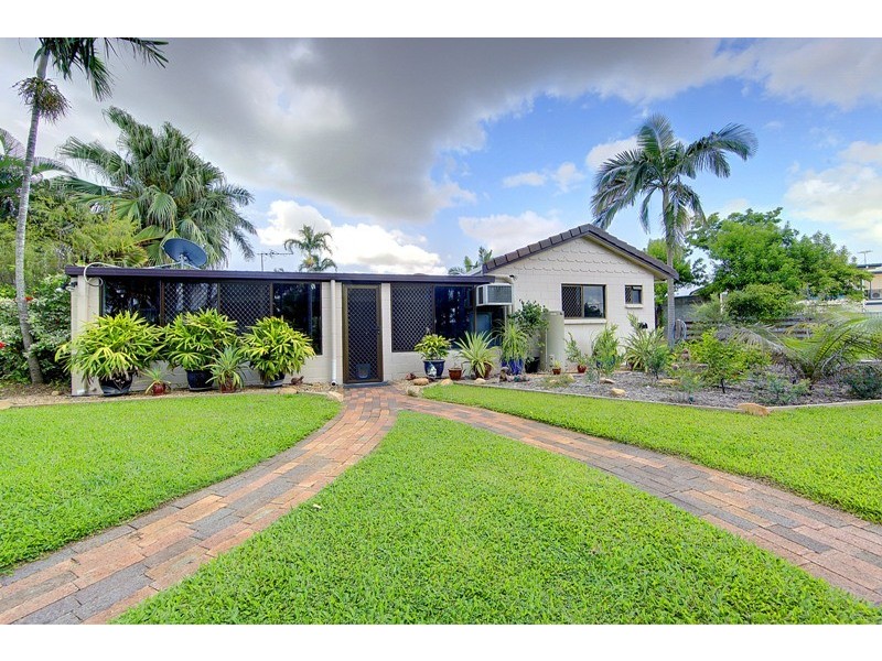 3 Fairway Close, Kirwan QLD 4817