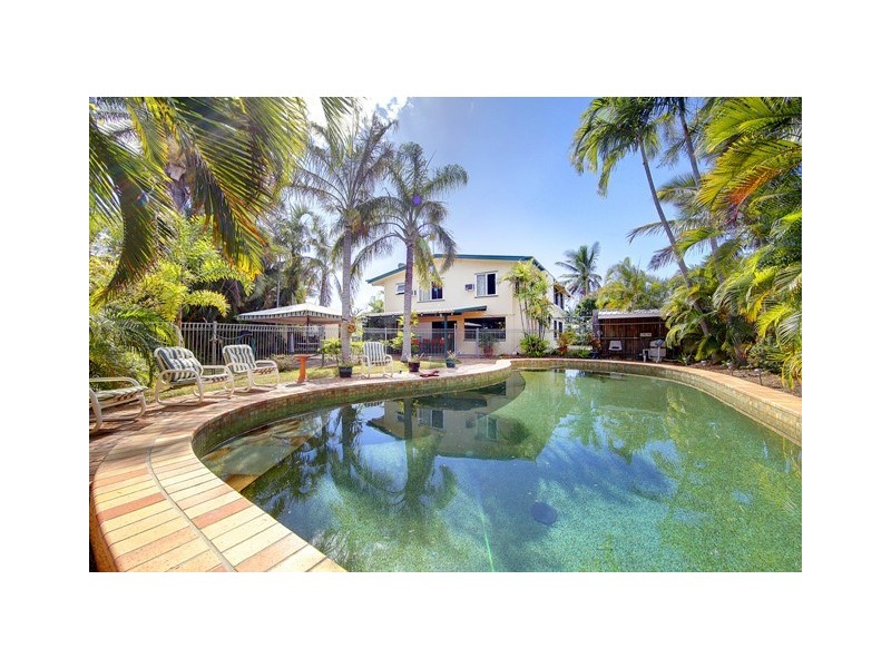 17 Cambridge Street, Currajong QLD 4812