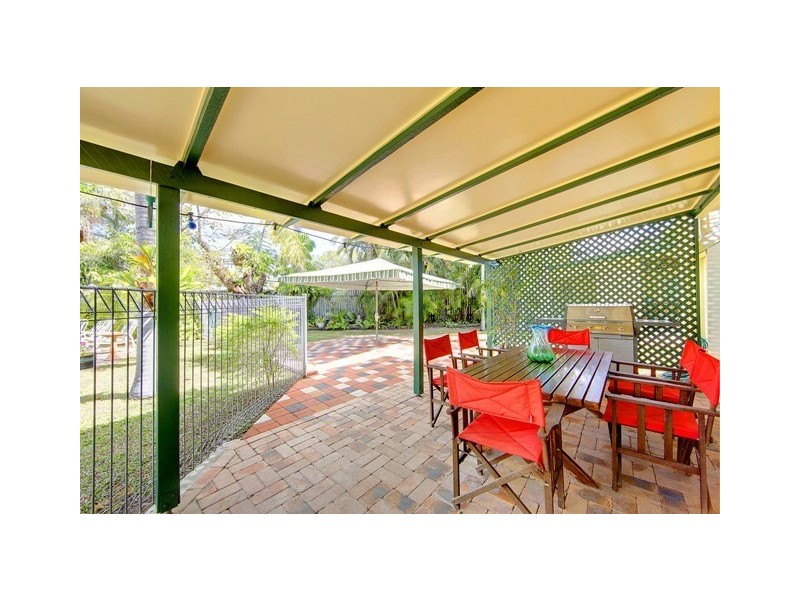 17 Cambridge Street, Currajong QLD 4812