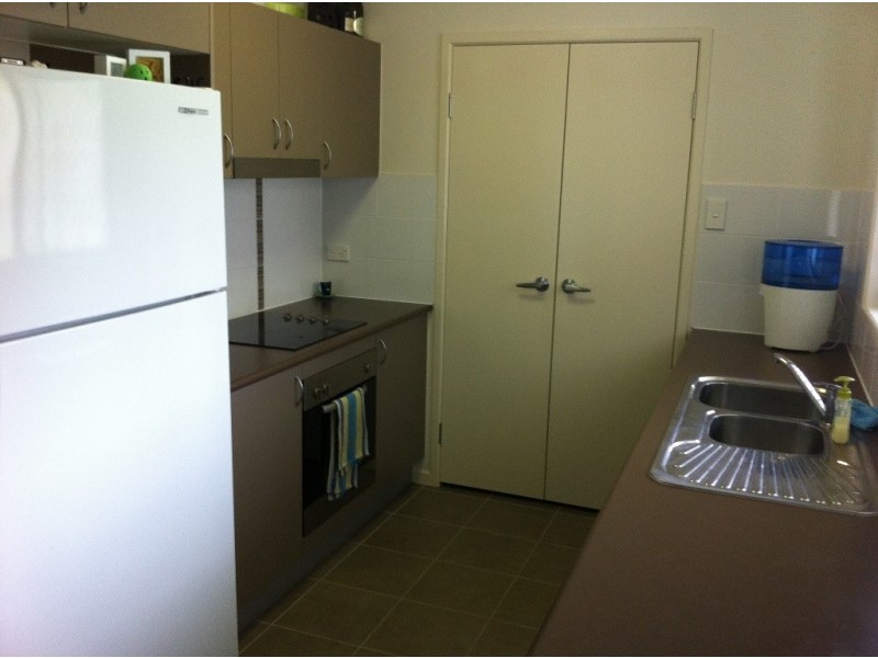 64 Franklin Drive, Mount Louisa QLD 4814