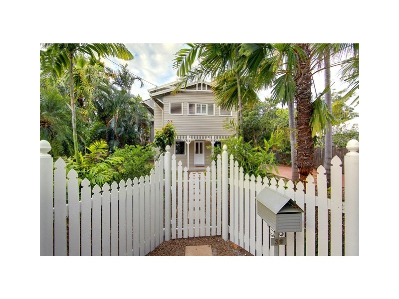 39 Ahearne Street, Hermit Park QLD 4812