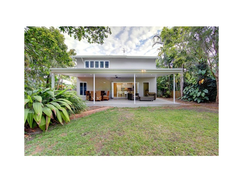 39 Ahearne Street, Hermit Park QLD 4812