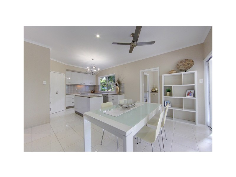 39 Ahearne Street, Hermit Park QLD 4812