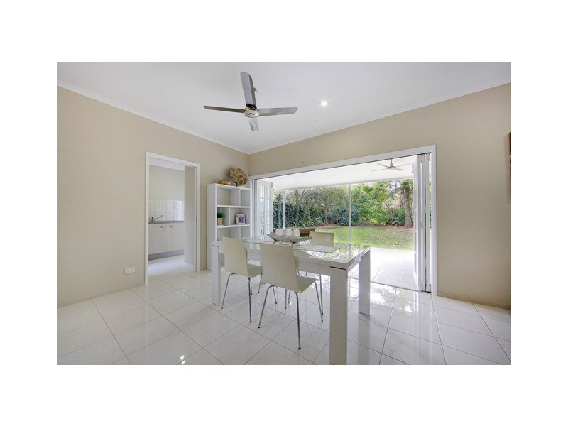 39 Ahearne Street, Hermit Park QLD 4812