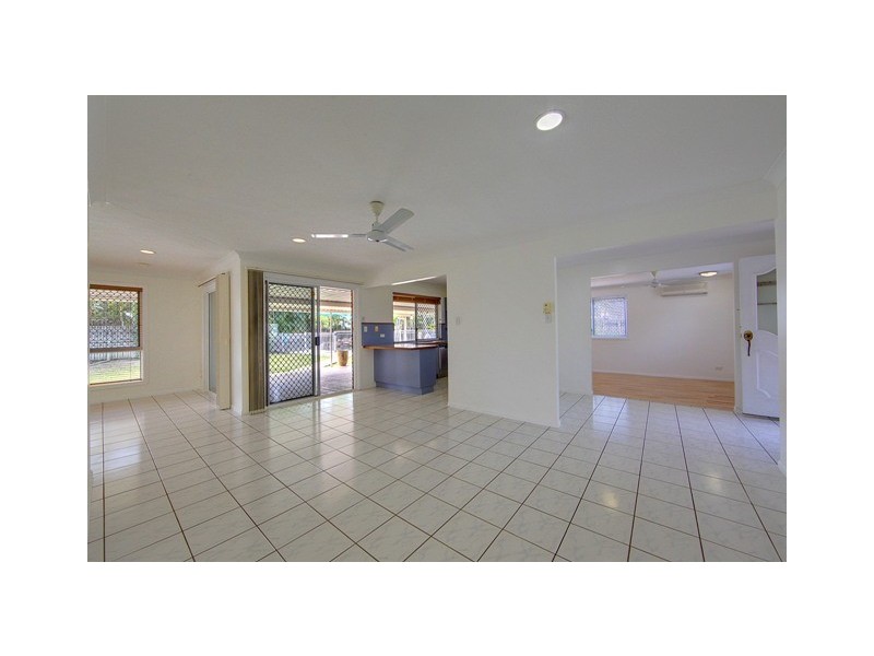 12 Raintree Way, Kirwan QLD 4817