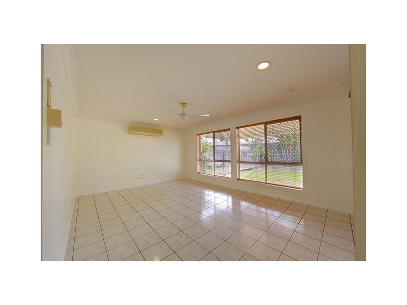 12 Raintree Way, Kirwan QLD 4817